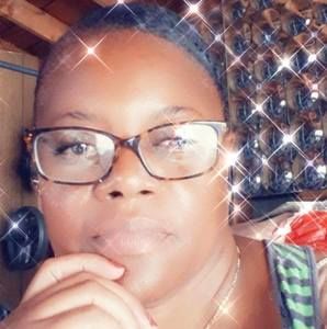 Meet your Posher, Carolyn